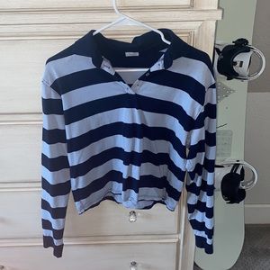 brandy Melville cropped collar sweater